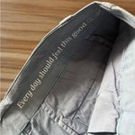 Vineyard Vines Womens size 0  chino shorts Photo 1