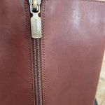 Blondo  women’s tall waterproof boots brown size 7.5 Photo 11