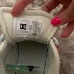 DC Shoes  Photo 2