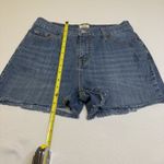 Levi's Med Wash High Rise Raw Hem Mom Perfectly Slimming 512 Denim Short 10β # Photo 8