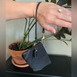 Coach signature canvas wristlet with contrast stitching EUC brass hardware Photo 10