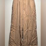 Abercrombie & Fitch wide leg pants in a brown/taupe color, women’s size M. Photo 0