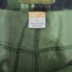 Ethoes Camouflage Military Y2K Streetwear Cargo Sneaker Shorts Size XL Green Photo 2