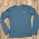 Under Armour NEW  women's small blue long sleeve shirt Photo 0