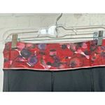 LULULEMON black ruched ruffle leggings size 4 Side pockets red band Photo 1