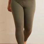 Aerie Chill Play Move Woman’s Olive Casual Athletic Legging Size Medium Long Photo 0