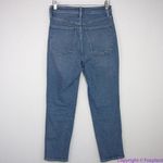 Madewell Curvy Stovepipe Jeans in Leaside Wash, 28 Photo 7