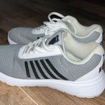 K-Swiss  Tennis Shoes Photo 2