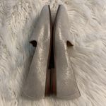 Vionic  Shimmering Silver Women's Loafers size 7.5 excellent condition Photo 6