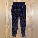 Lululemon Ready to Crush Velvet Jogger Black Size 6 Photo 5