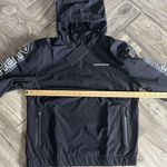 Alphalete  Women’s EXP Tech Windbreaker- Black Matter, Size Medium Photo 3