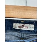 Hollister Rolled Cuff Medium Wash Blue Cotton Blend Denim Shorts Women's Size 3 Photo 3