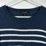 Banana Republic  Silk Cashmere Crewneck Navy White Stripe Top Size Med EUC #6762 Photo 3