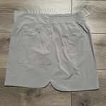 Athleta Chelsea Cargo Mid Rise Skirt Skort Tan Taupe Size 6 Photo 1