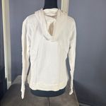 J. America Women’s White Embroidered ‘University Cincinnati ’ Hoodie Size L NEW Photo 2