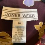 Jones Wear Burgundy Floral Blouse Sz Medium Photo 4
