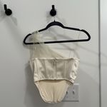 House Of CB  white corset Photo 3