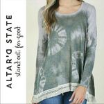 Altar'd State Altar’d State Greenwich Tie Dye Fray Hem Top Sz S Photo 1
