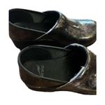 Dansko Professional Patent Iridescent Clog Mule Slip On Black Purple Size 40 Photo 6