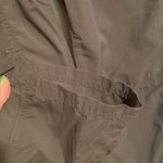 Columbia  Omni-Shade Olive Green Nylon Capris Photo 3