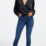 Good American GOOD AMERICAN SATIN WRAP TOP Size Small New with Tags Photo 1