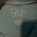 Tmg Women's Large Green Crop Shirt Photo 4