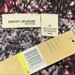 DKNY NEW  Jeans Sleeveless Top size M Petite Photo 2