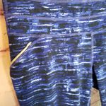 Athleta  PAINT BUCKET RELAY CROPPED ATHLETIC LEGGINGS BLUE PURPLE SMALL Photo 2