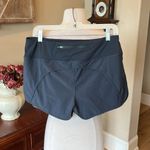 CRZ Yoga  Shorts Gray Athletic Photo 2