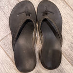 Olukai  Ho'opio Leather Flip-Flops Photo 0
