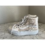 Vans  Womens Fillmore High Top Sneaker Shoes Size 6.5 Satin Floral Embroidered Photo 3