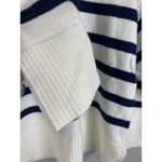 Nautical Striped‎ Crewneck Boxed Cozy Stretchy Banded Sweater Size Medium Blue Photo 4