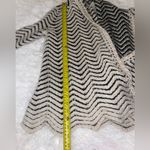 BKE  Boutique black cream chevron-patterned open-front knit cardigan sweater M Photo 4