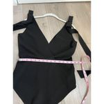 Oh My Love London Womens bow v neck black Bodysuit Medium Photo 2