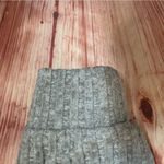 Forever 21 Gray Ribbed Cropped Sweater Photo 3