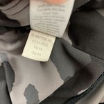 Athleta  Lighting Camo Leggings Medium Black Gray 7/8 Pockets Active Photo 9