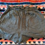 Universal Threads Universal Thread Shorts Photo 1