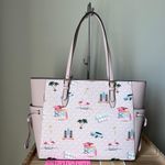 Michael Kors Purse Photo 1