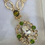 Boutique Gold with Green Crystal Stones Glam Ankle Bracelet Photo 3