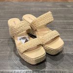 On 34th Cream Platform Espadrille Sandals Size 9 Photo 0