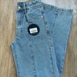 White Fox Boutique NWT White Fox Layla Mid-Rise Straight Leg Jeans Size XS Photo 0