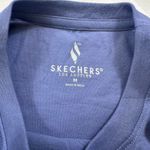 Skechers NWT Sketchers Shirt M Blue Womens Diamond Forever Floral Everybody Tee Photo 2