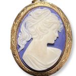 Large Vintage Carved Cameo Gold Plated Locket Pendent Gold Photo 4