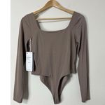 Lululemon Wundermost Square Photo 1