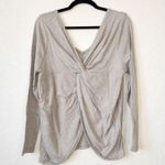 NWT Soncy Gray Twist Back Sweater Size 00 (10) Photo 3