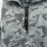 Mondetta 1/2 Zip Pullover Women Small Grey Camo Athleisure NEW Athletic Top Photo 8