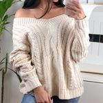 LUXE Oatmeal cable knit sweater Photo 2