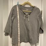 L.L.Bean Size S Gray Cream Print Cotton Lace Up Henley Tee Shirt 3/4 Sleeve Photo 6