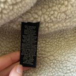 American Eagle  Shelter Series Vest Sherpa Lined Size Medium Photo 11