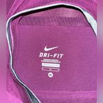 Nike  Dri-Fit Cropped T-Shirt Size Medium Photo 2